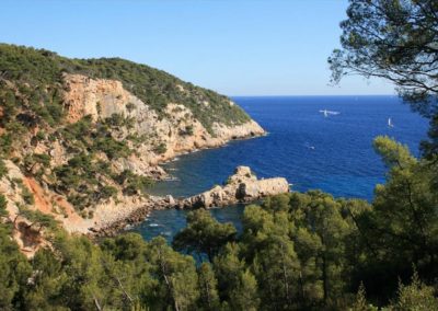 Vue sur la mer et la côte varoise