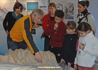 Atelier glaciers à l'Espace Glacialis