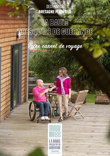 Couverture de la brochure "Carnet de voyage La Baule Presqu'île de Guérande 2023"